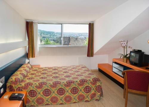 Hotel Urbain V Mende Luaran gambar