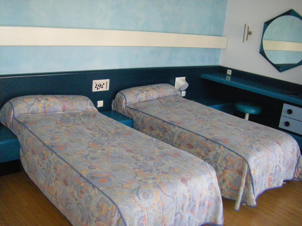 Hotel Urbain V Mende Luaran gambar