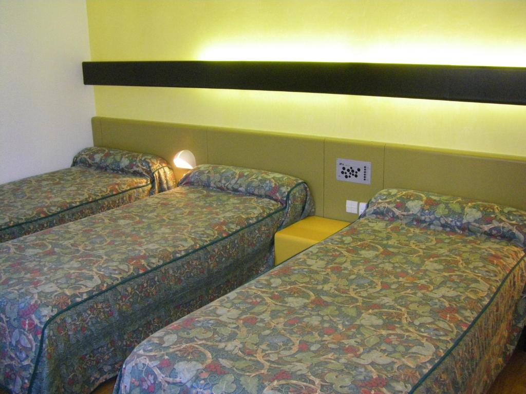 Hotel Urbain V Mende Bilik gambar