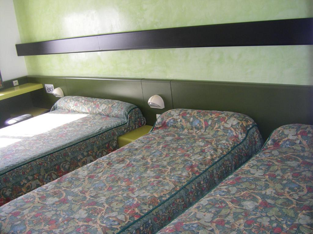 Hotel Urbain V Mende Bilik gambar