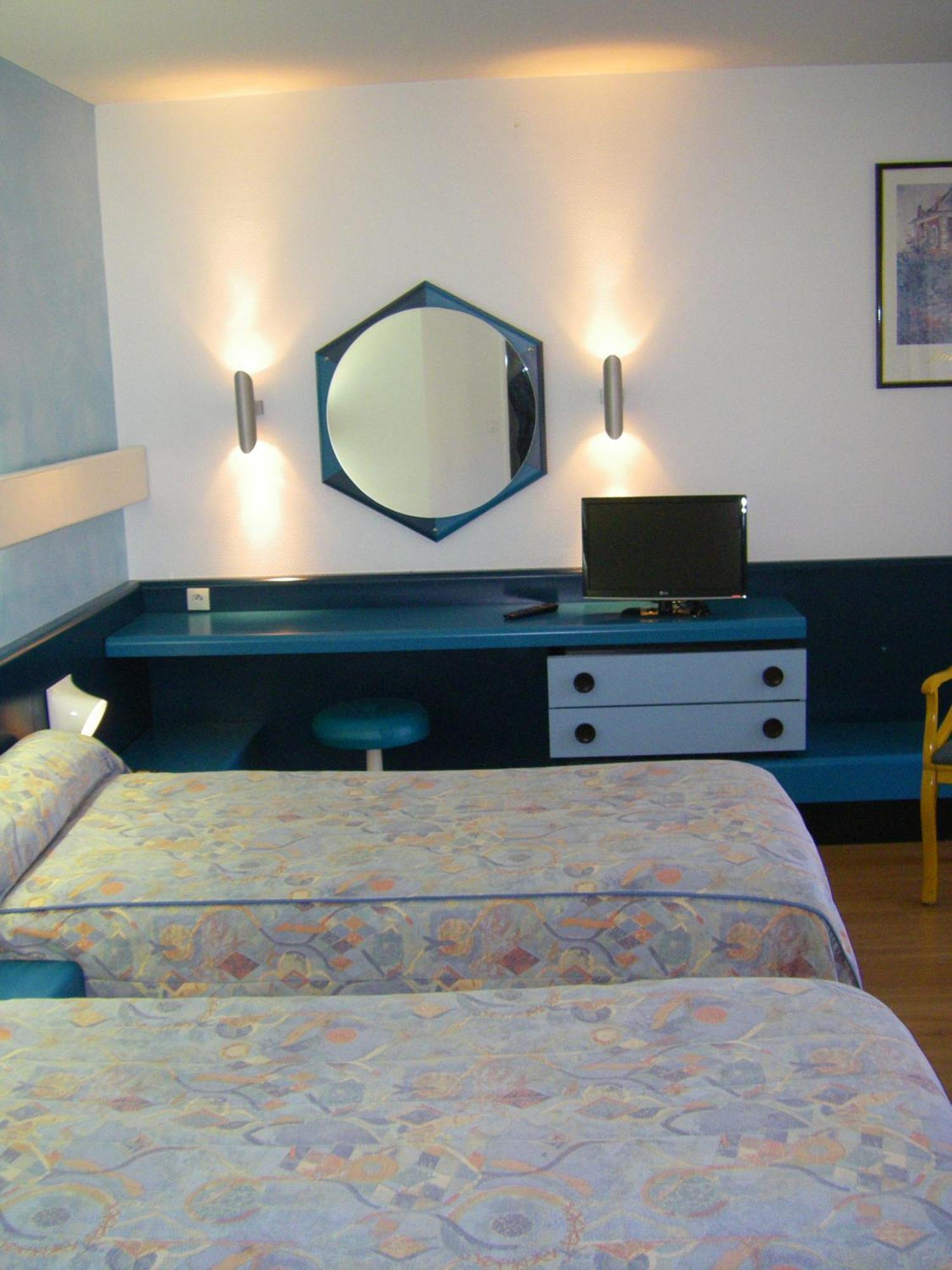 Hotel Urbain V Mende Luaran gambar